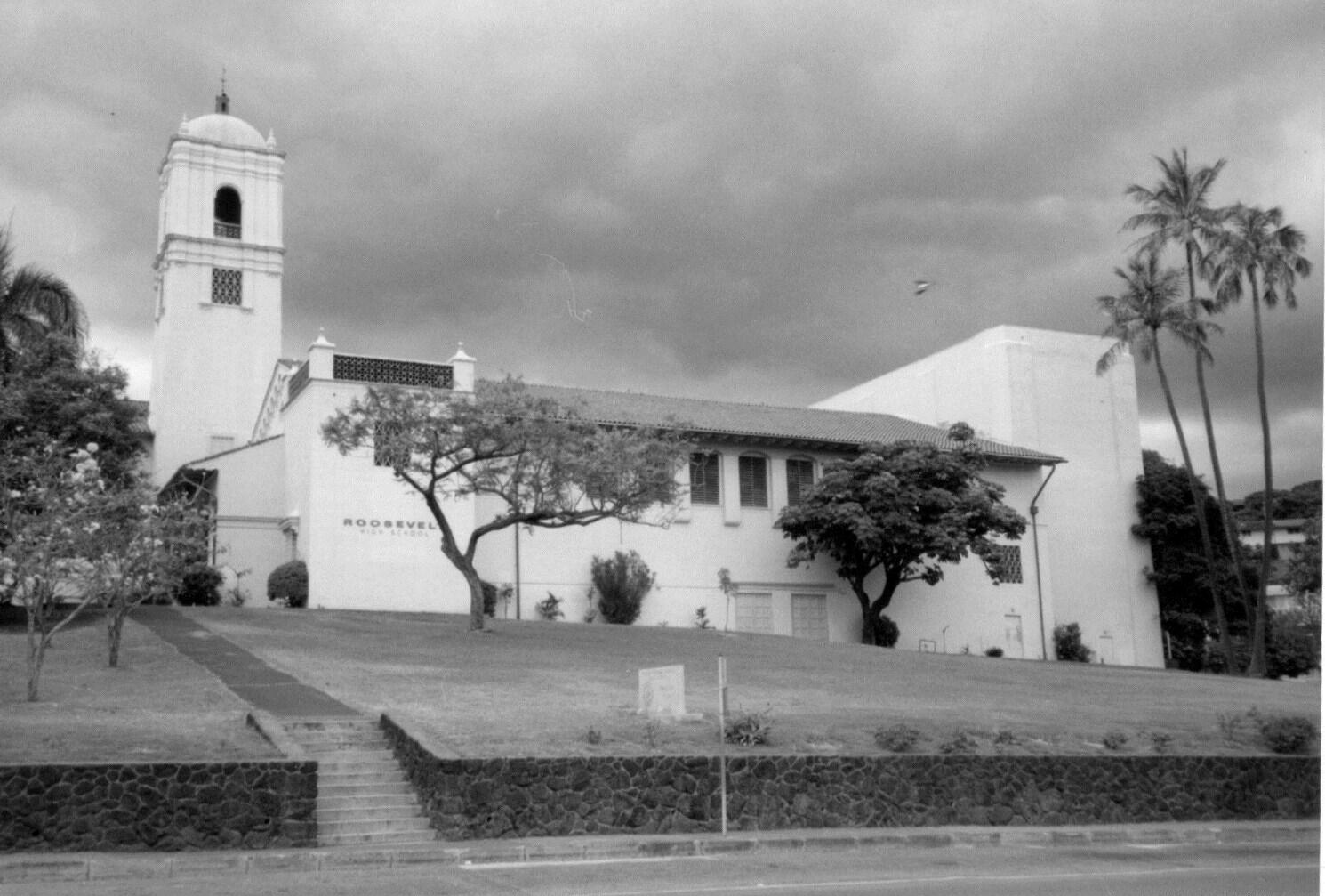 Roosevelt High School in Oahu