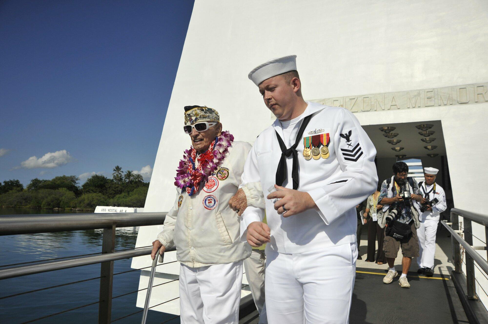 Pearl Harbor survivor Lou Conter visits the USS Arizona Memorial