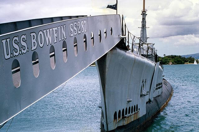 Monuments of Pearl Harbor, Walkway to the Bowfin Submarine